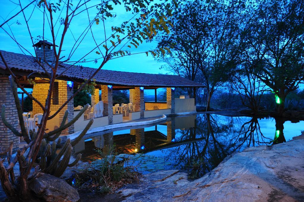 Fazenda Hotel Pedra Dos Ventos Quixadá Exterior photo